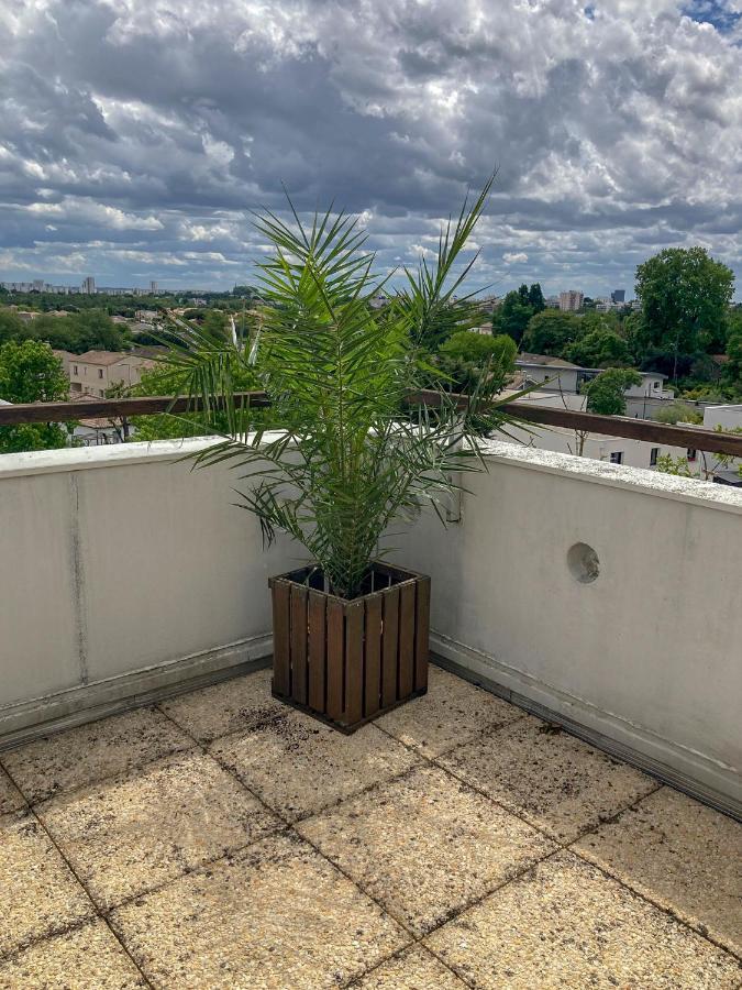 Proche Bordeaux Appartement 75 M2 Rooftop Bruges Eksteriør bilde